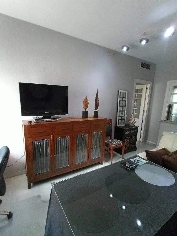Cozy Apartment & Free Parking Seville